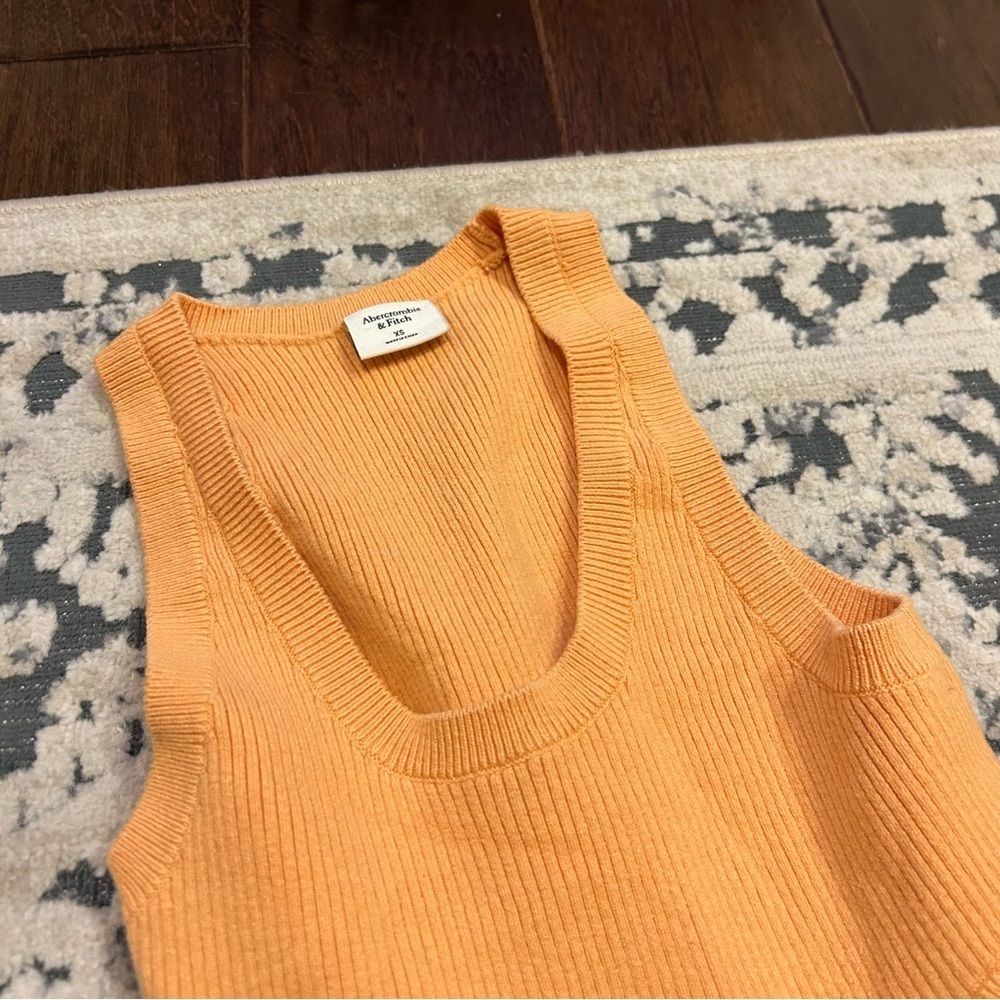 Abercrombie & Fitch Elevated Knit Side Cutout Midi Dress - Picture 5 of 5